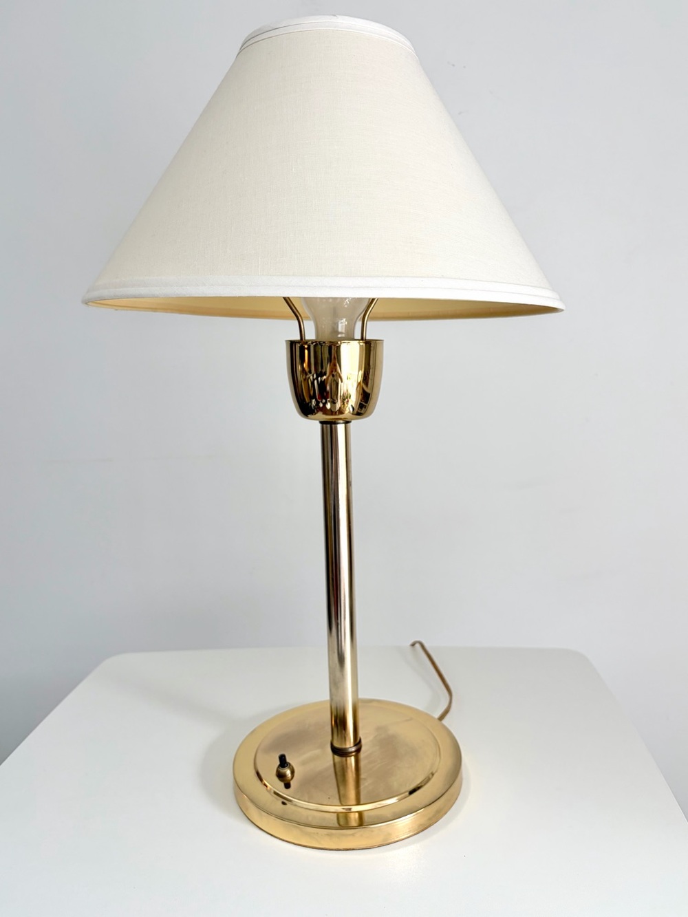 Vintage Brass Hollywood Regency Table Lamp Cream Shade